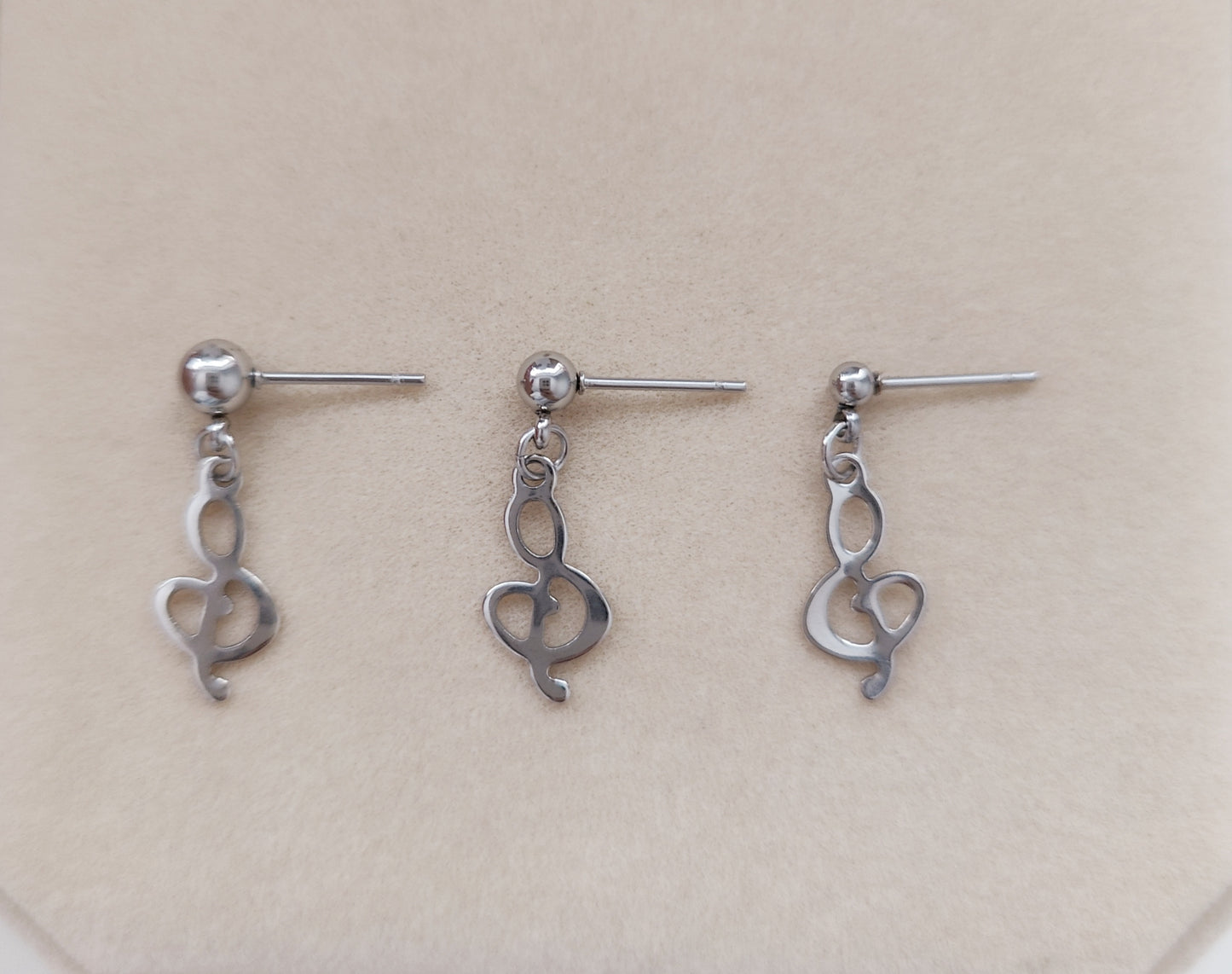 Ball Stud Earrings with Musical-Note-Shaped Pendant(Small)