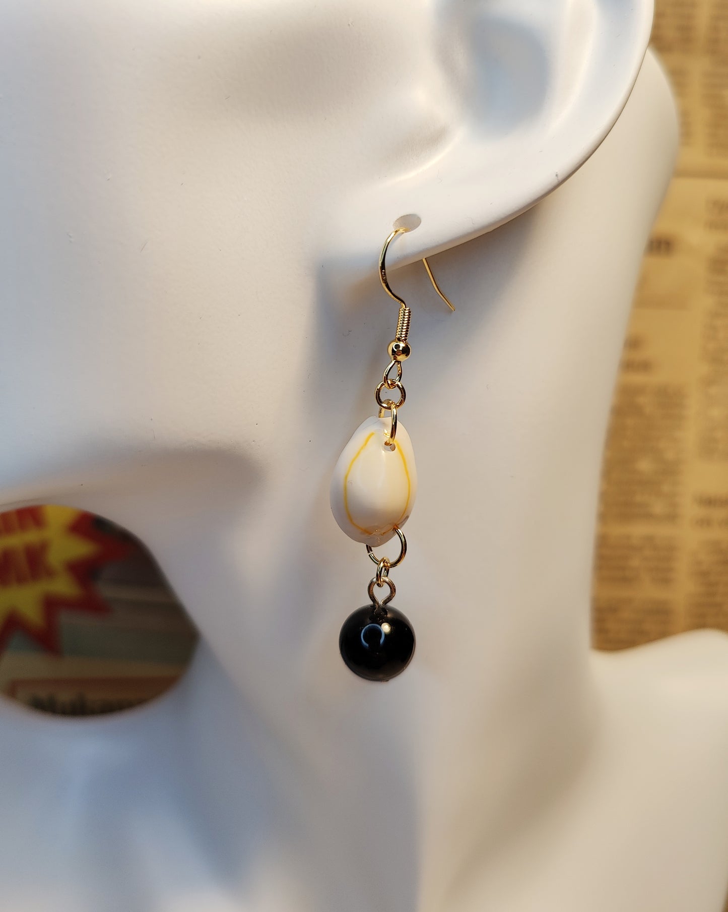 Coastal Elegance Shell and Obsidian Earrings