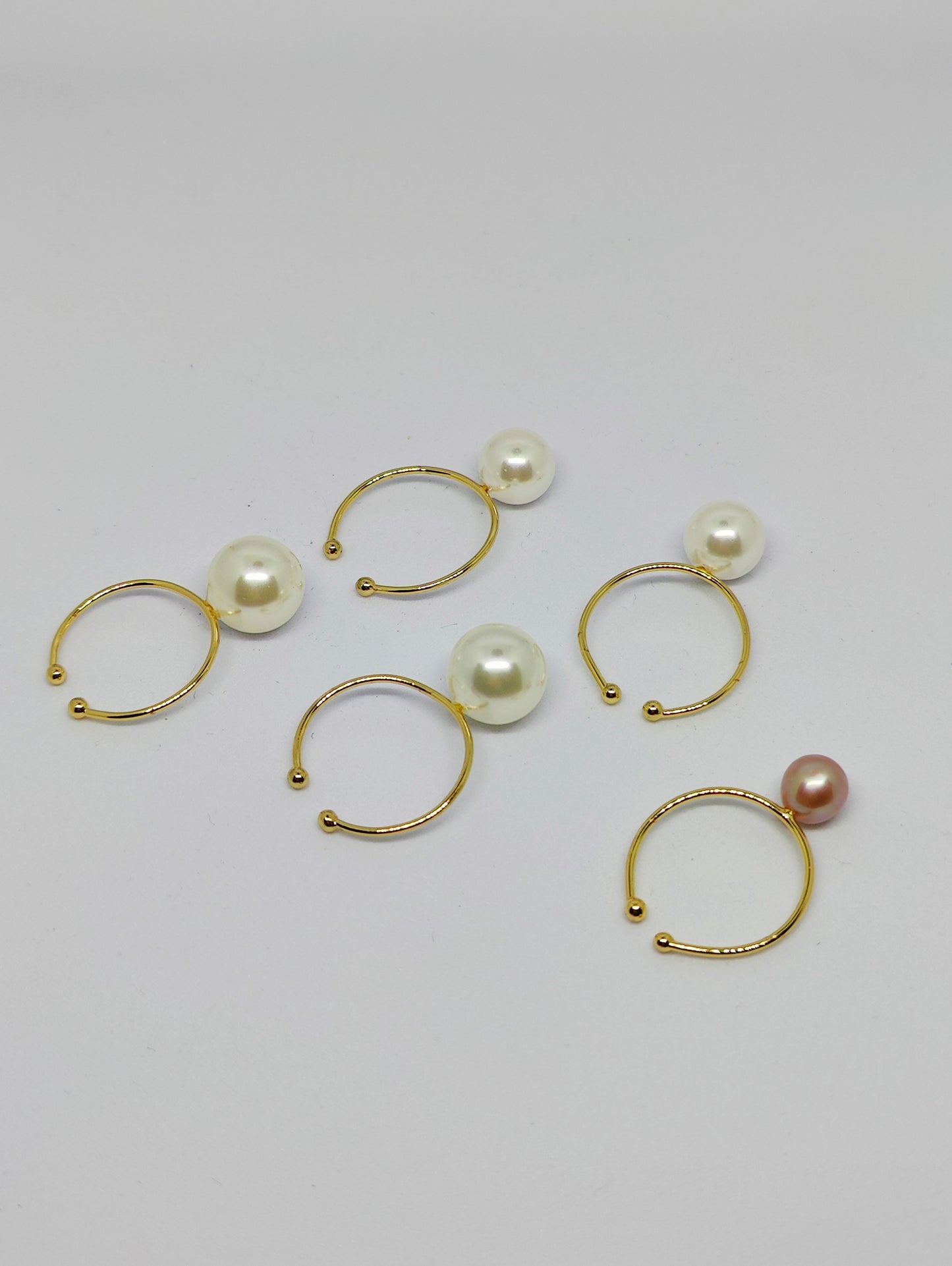 Five Single Circle Gold-Plated Copper Rings Set (Size Adjustable)