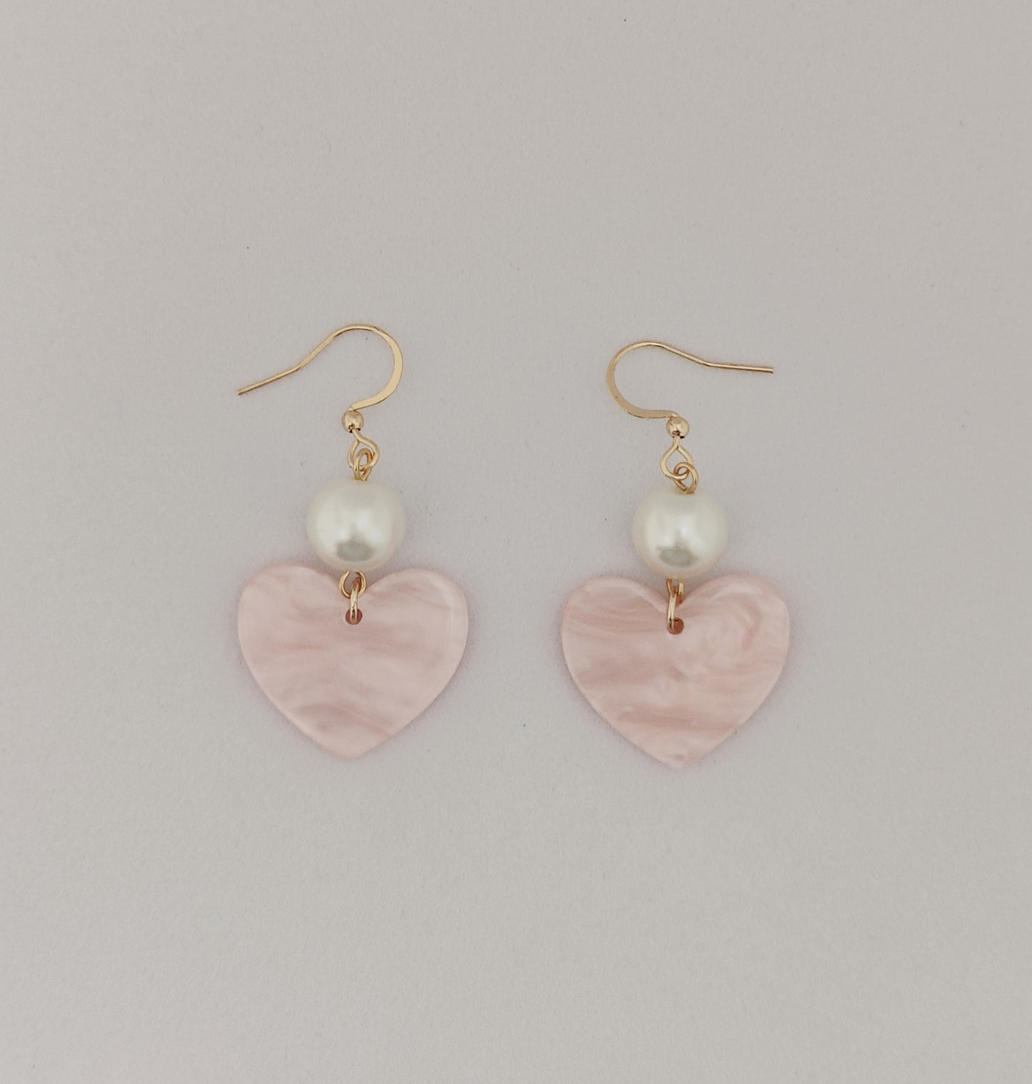 Pink Heart Shell-Pearl Earrings