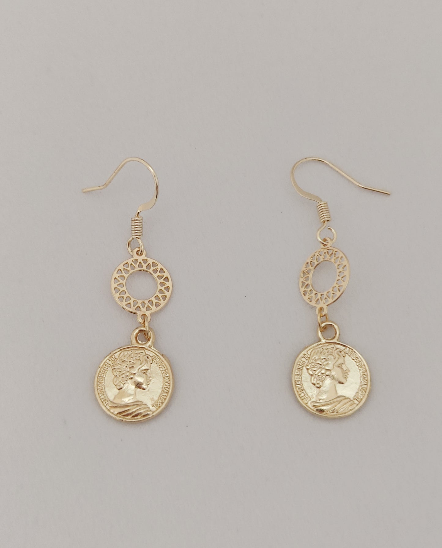 Vintage Face Sculpture Pendant Earrings