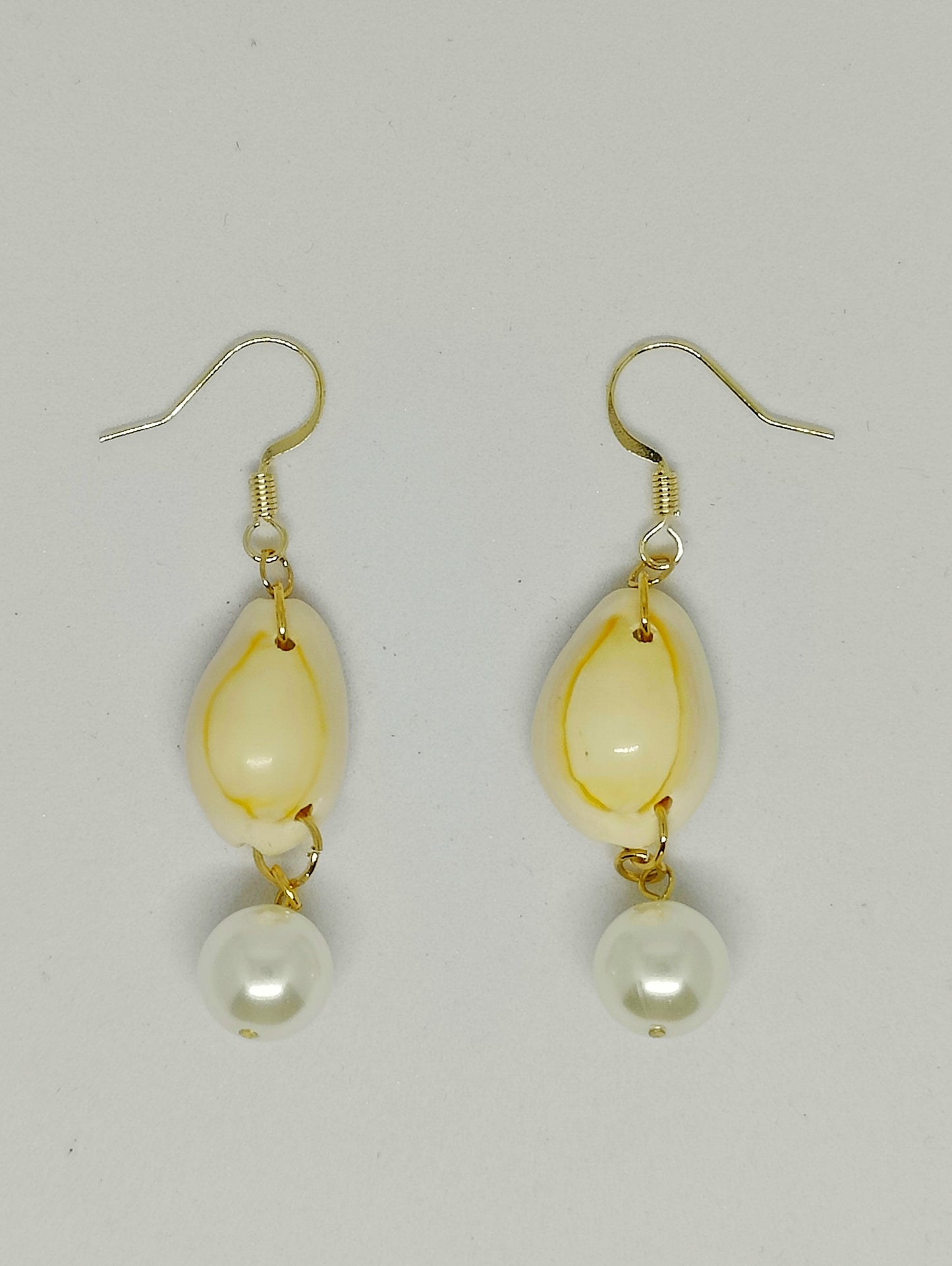 Oceanic Harmony Shell-Pearls and Shell Earrings