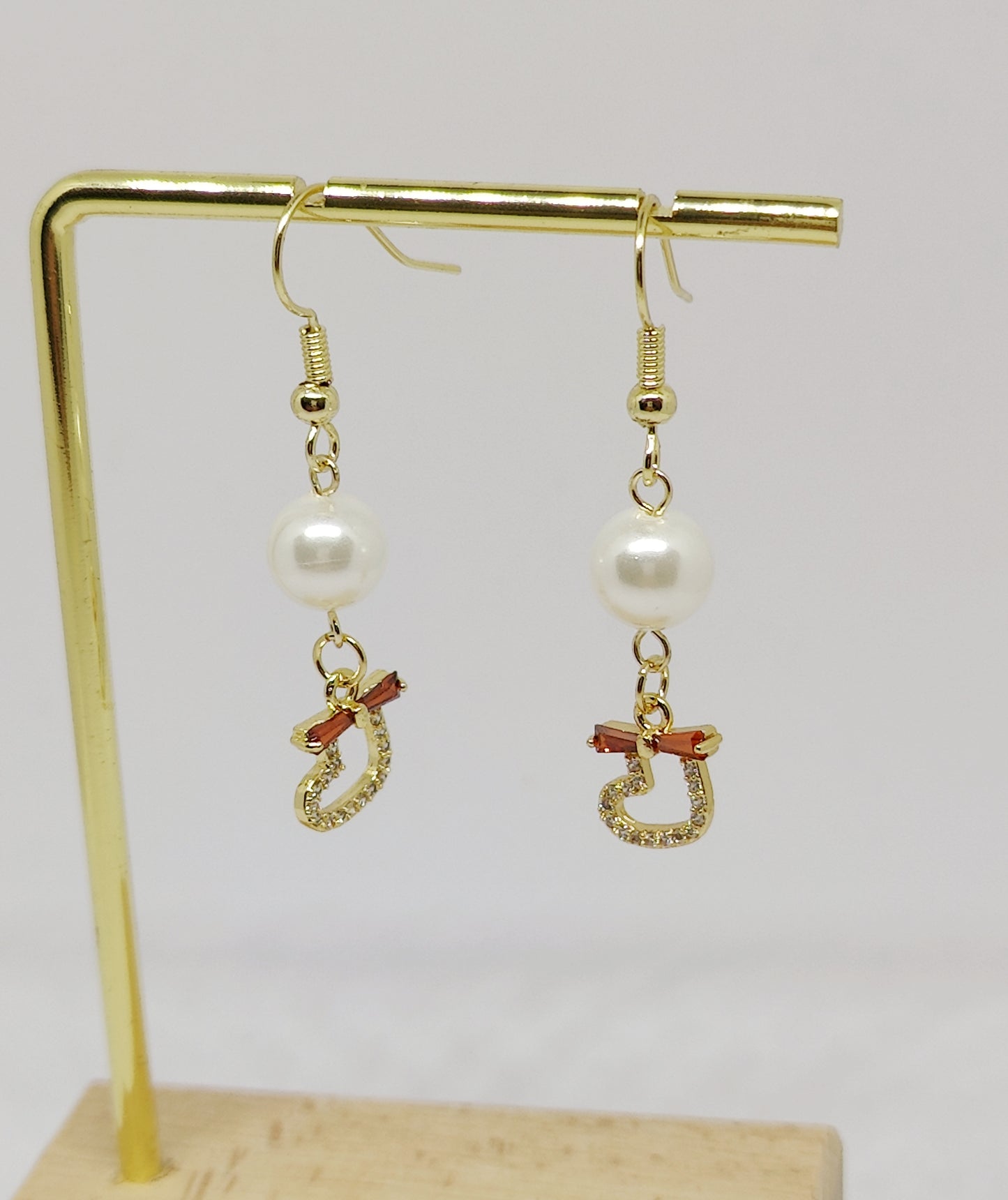 Christmas Sock-Shaped Earrings Adorned with Shell-Pearl and Zircon