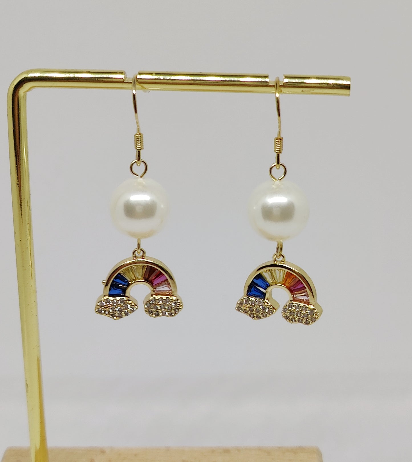 Shell-Pearl and Zirconia Rainbow Pendant Earrings