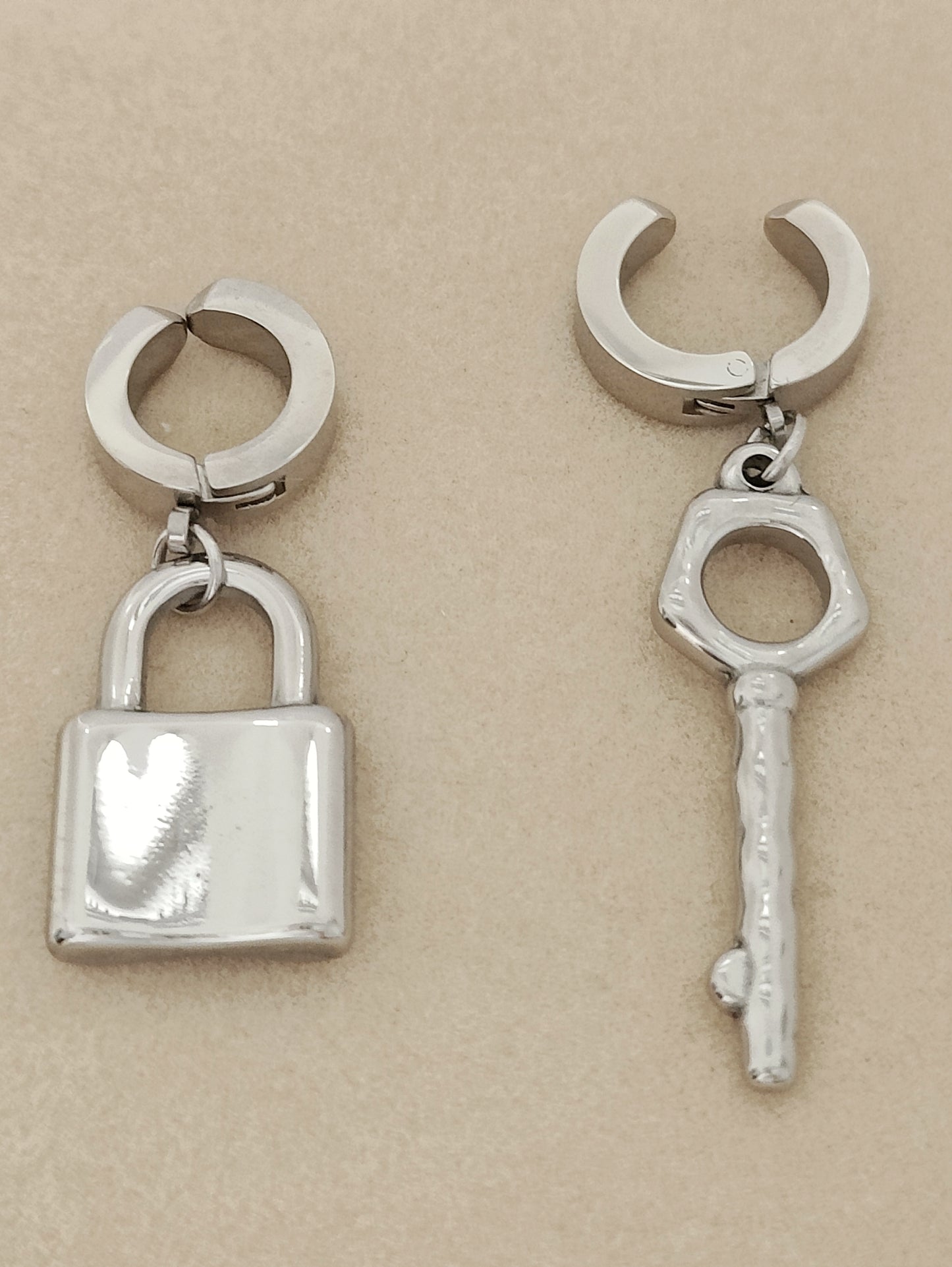 Square-shaped Lock and Key Earrings(Clips)