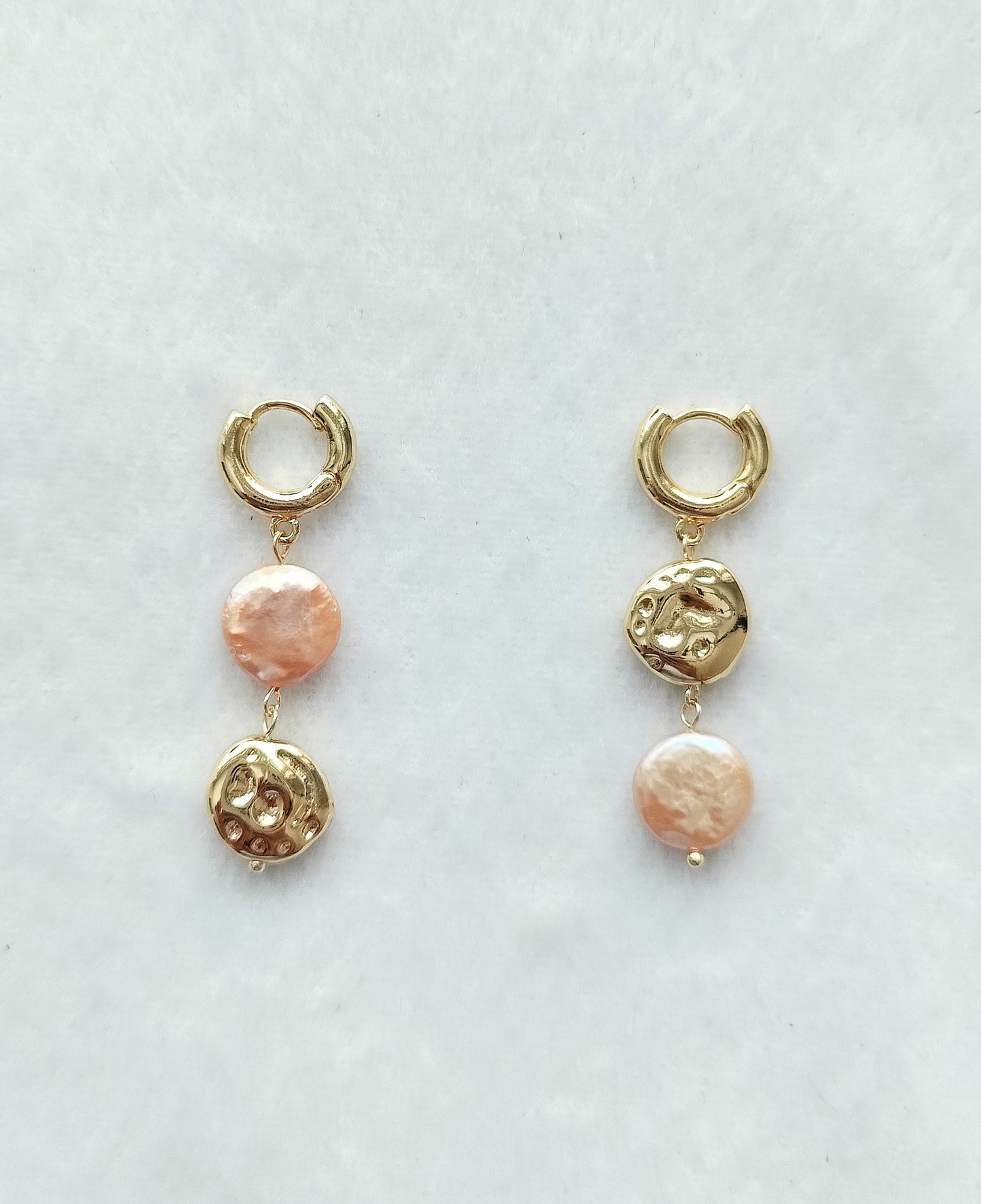 Rosy Delight Pearl Earrings