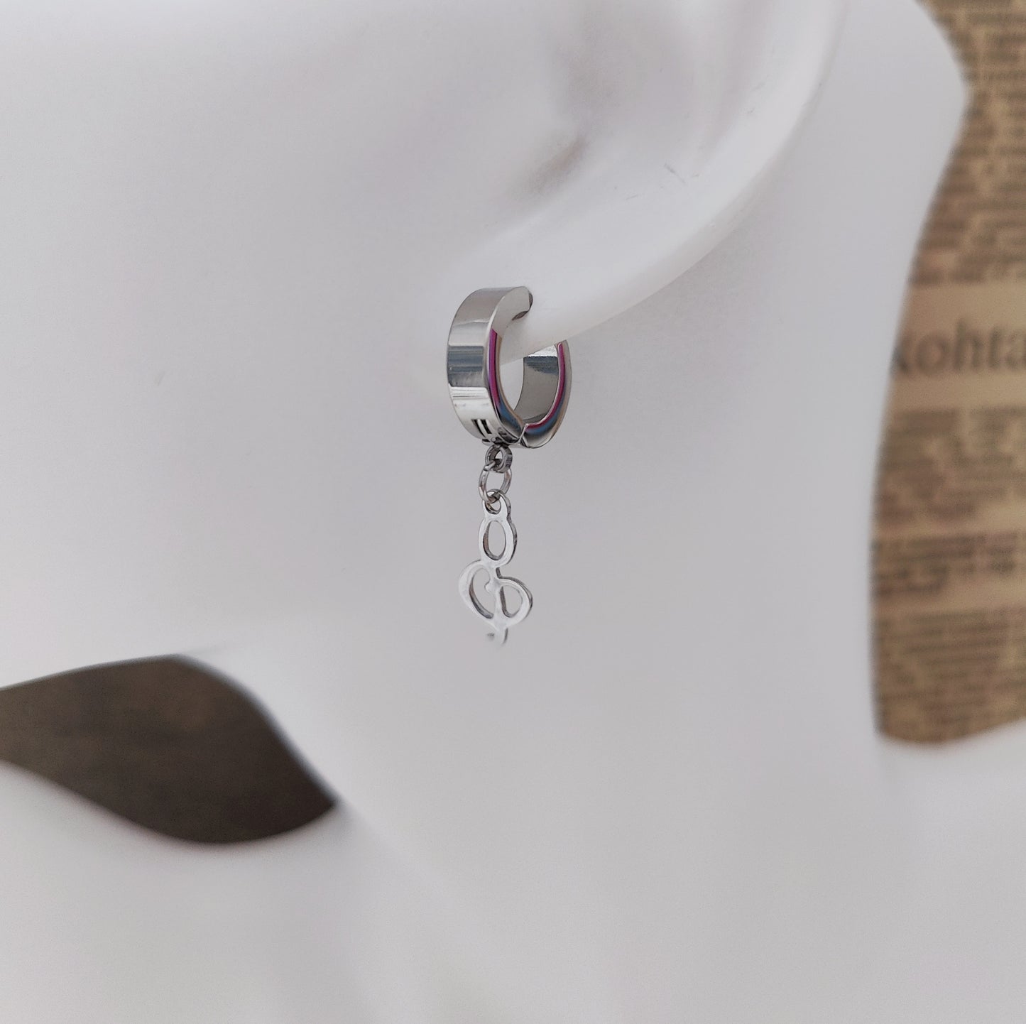 Chic Clip-On Earrings with Musical-Note-Shaped Pendant