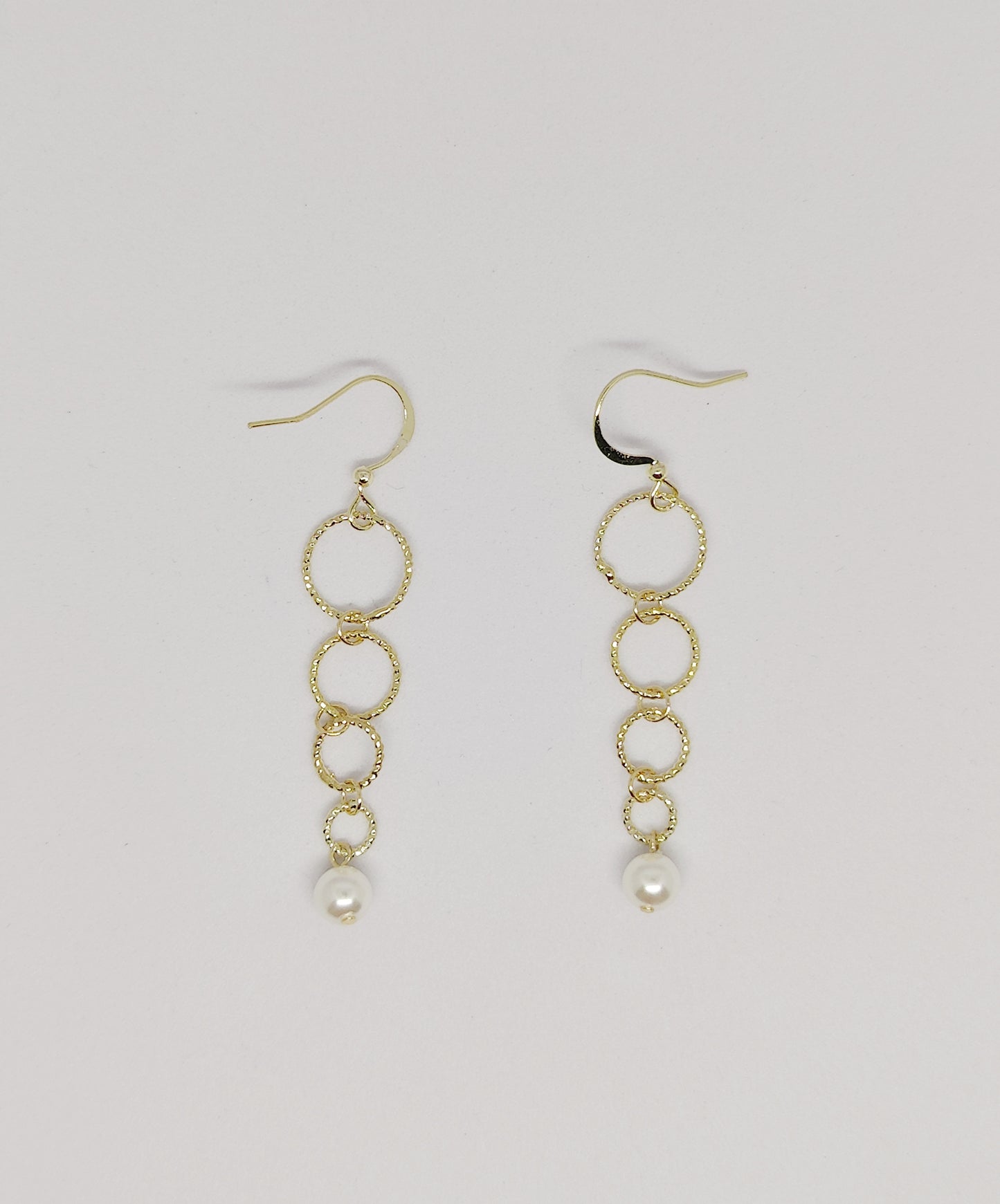 Gradient Harmony Shell-Pearl Earrings