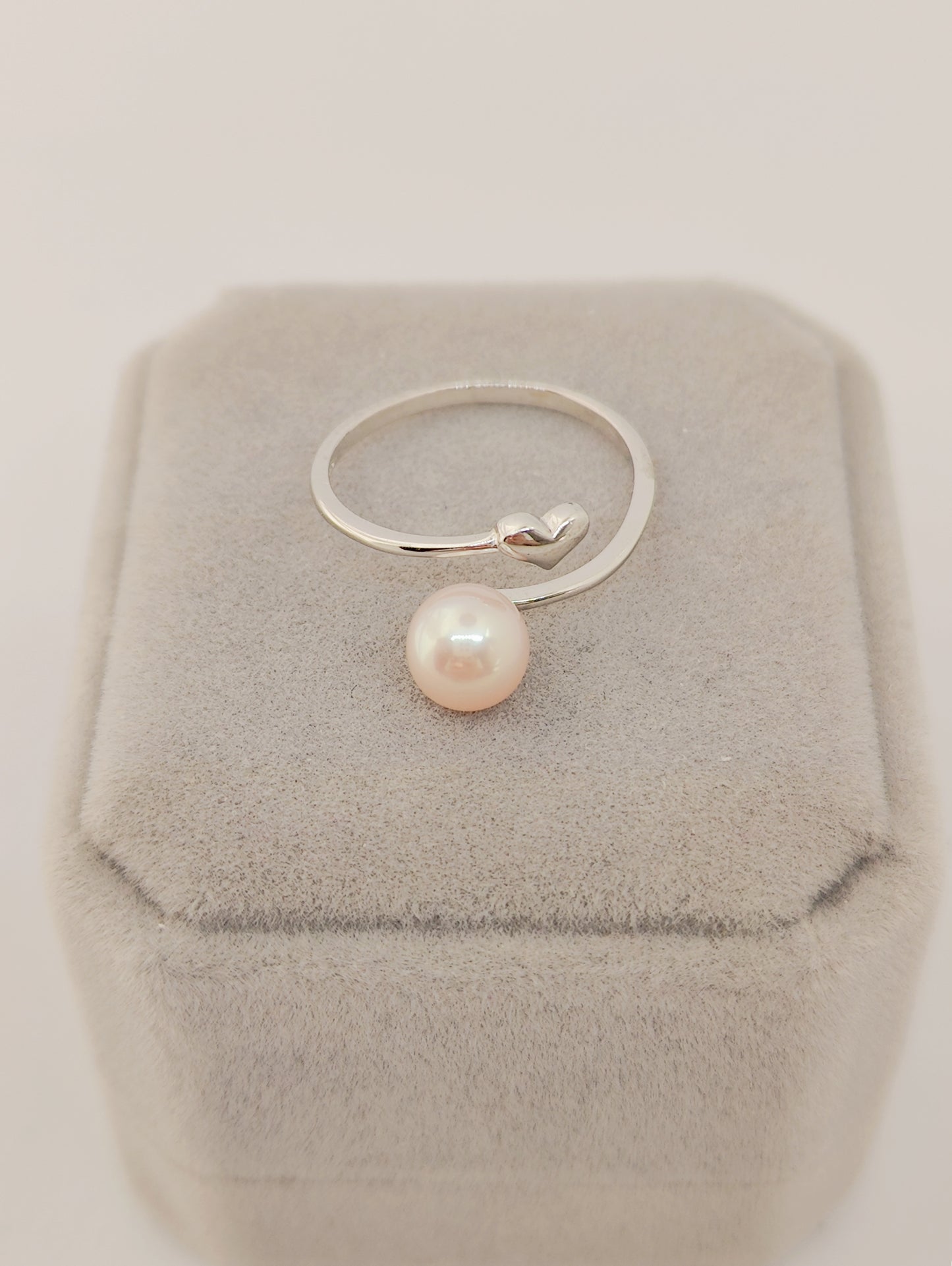 Pink Pearl and Heart-Shaped White-Gold-Plated Silver Ring(Size Adjustable)