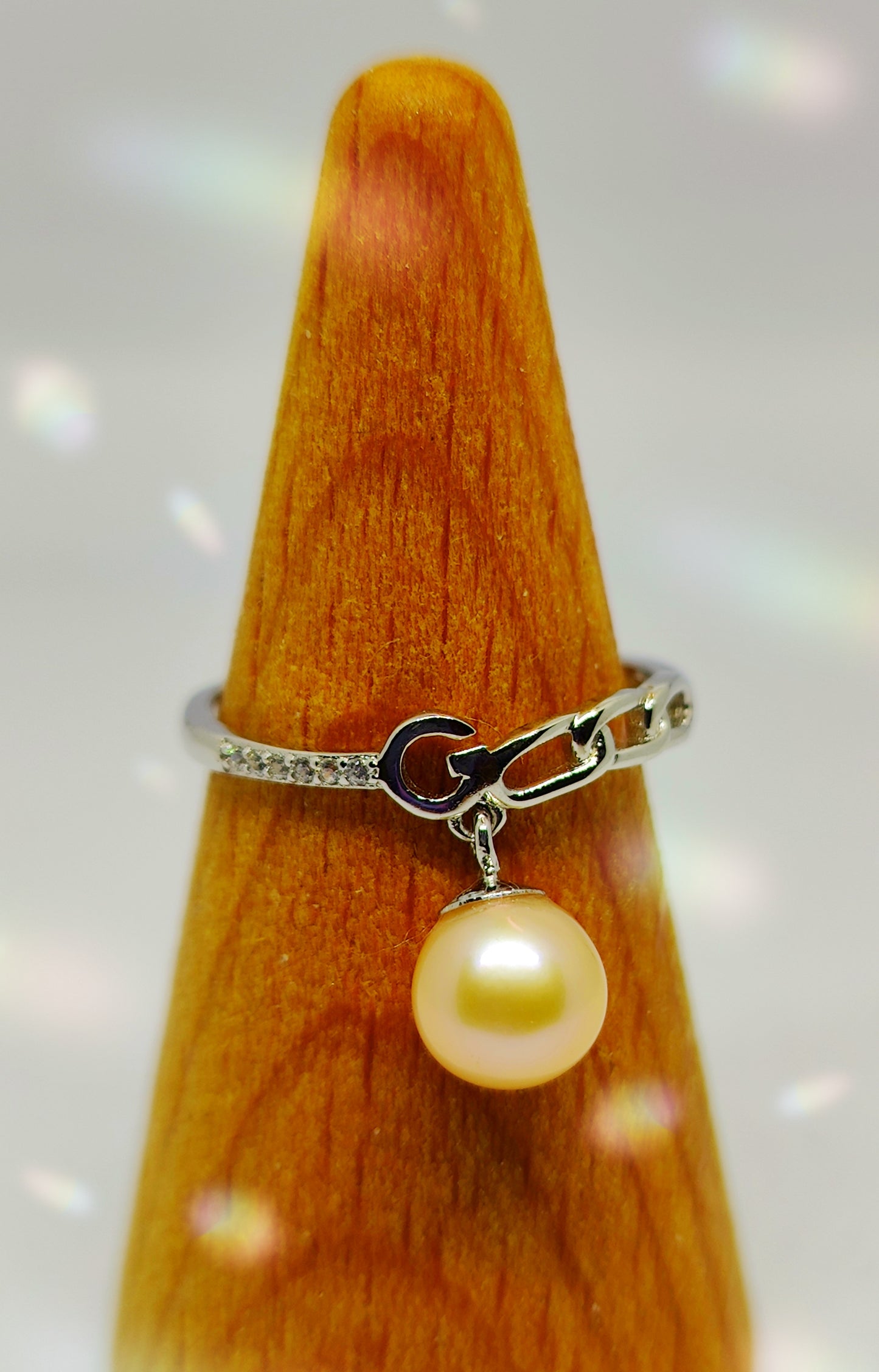 White-Gold-Plated Silver Ring with Zircon and Pearl(Size Adjustable)