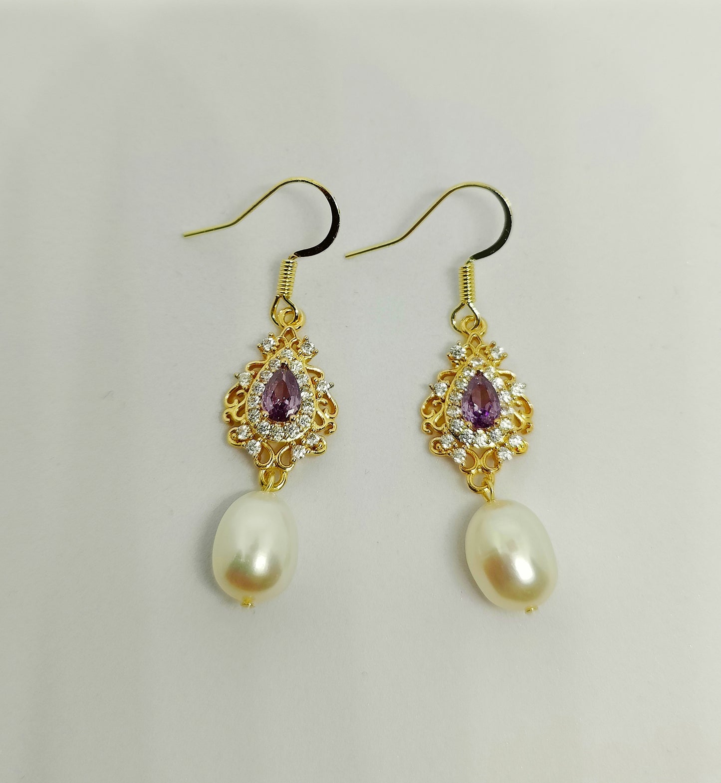 Purple Pear-Shape Zirconia and Freshwater Pearl Earrings