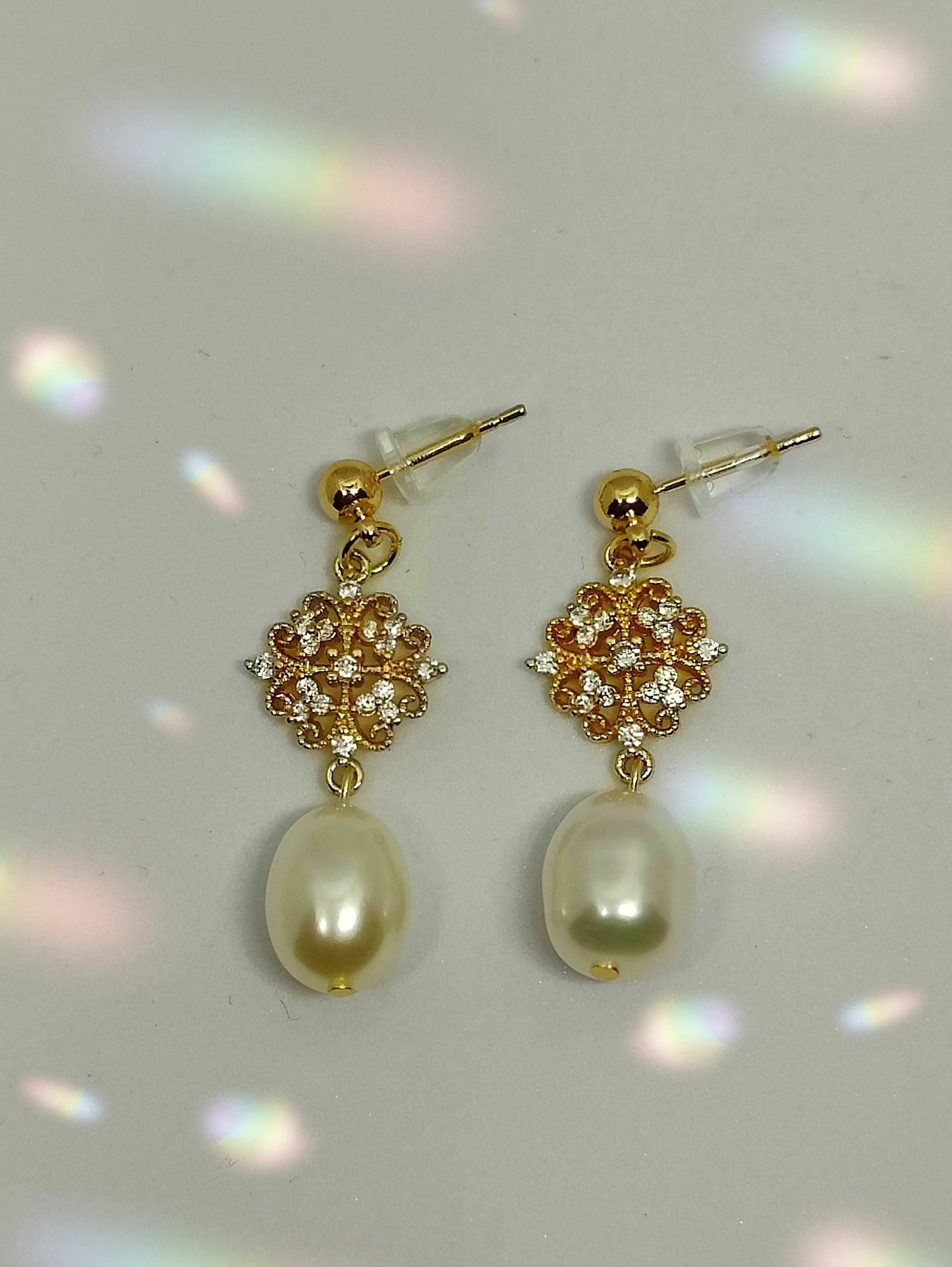 Zircon and Pearl Diamond-Shape Stud Earrings