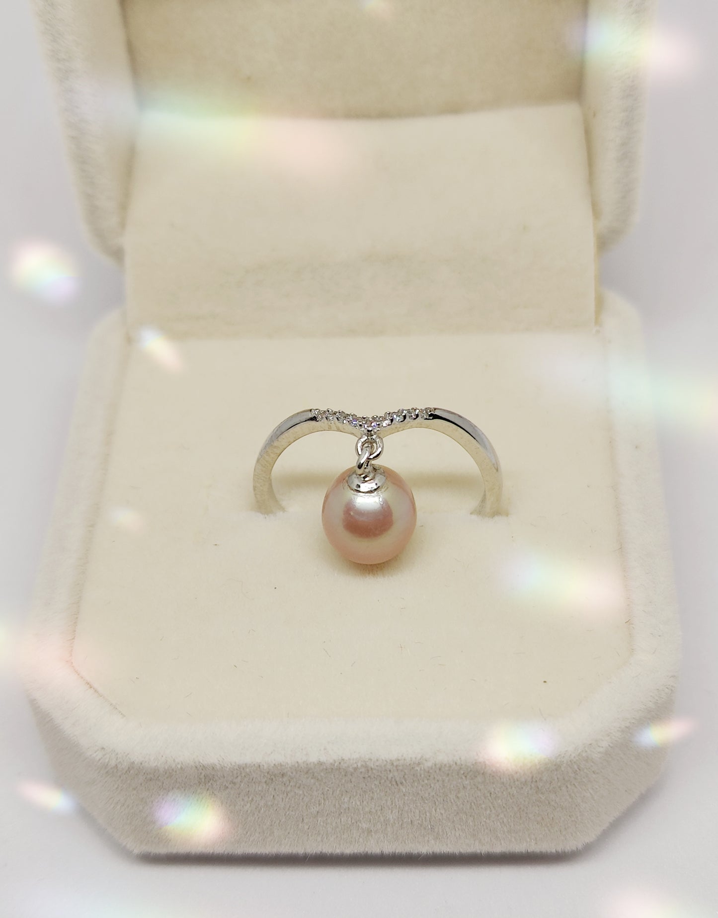 Water Wave-Shaped White-Gold-Plated Silver Ring Adorned with Zircon and Pearl (Size Adjustable)